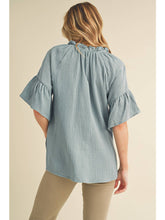 Load image into Gallery viewer, Tes 3/4 Sleeve Ruffle Top
