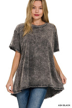 Load image into Gallery viewer, Roxie Washed Cotton Oversized Tee
