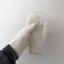 Load image into Gallery viewer, Fluffy Angora Mittens
